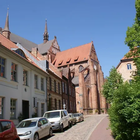 Stortebeker Mit Terrasse - 284 Wismar